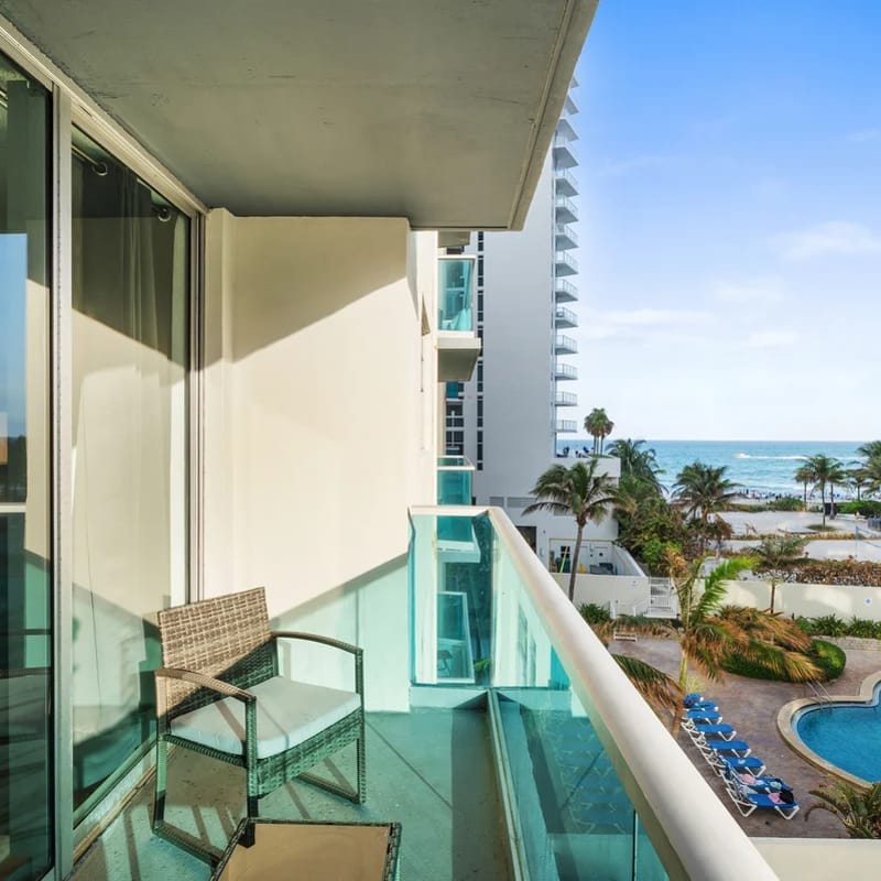 Beachfront Condo | Sian Ocean